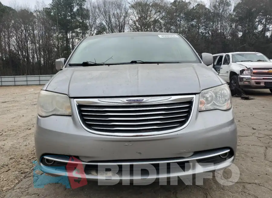 2C4RC1BG6FR696182 Photo# 5