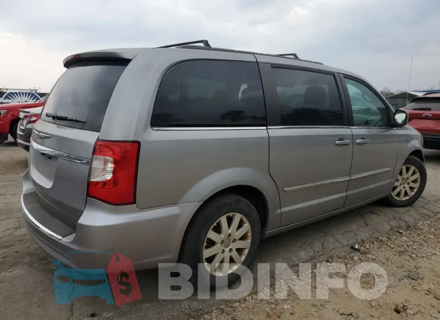 2C4RC1BG6FR696182 Photo# 3