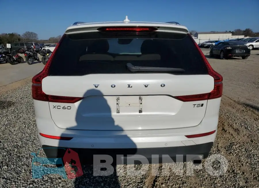 LYV102RK7JB087663 Photo# 6