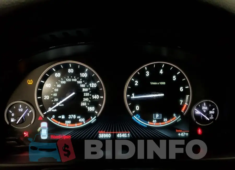 WBA5A7C5XGG151414 Photo# 9