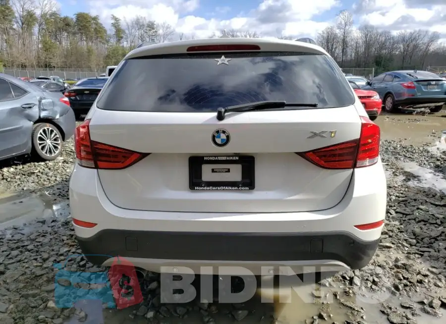 WBAVM1C52FV319366 Photo# 6