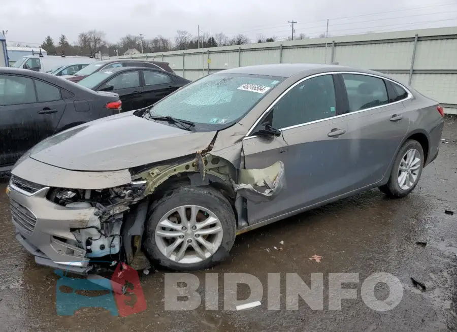 1G1ZD5ST4JF132556 Photo# 1