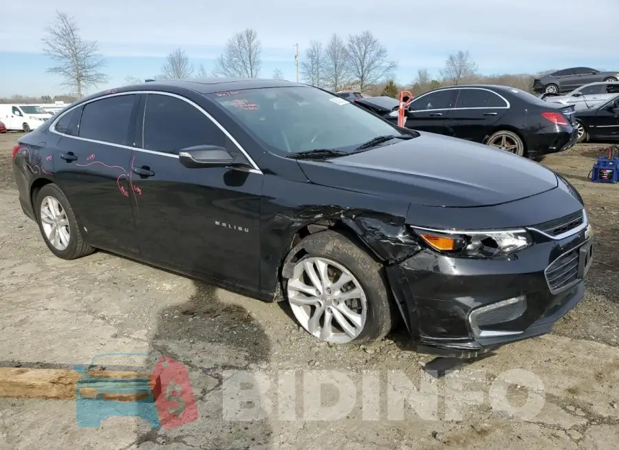 1G1ZD5ST6JF153196 Photo# 4