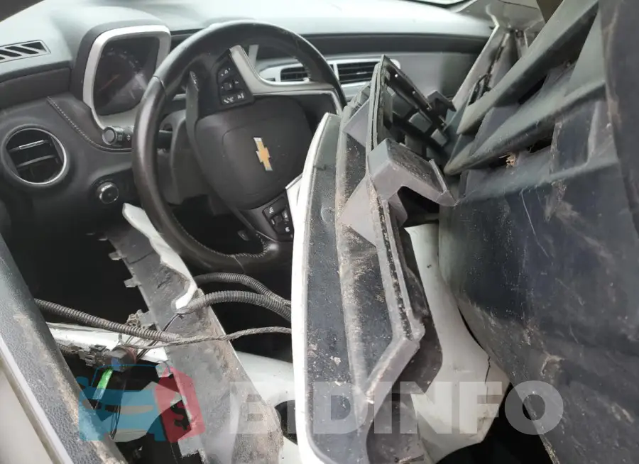 2G1FD3D3XF9271661 Photo# 8