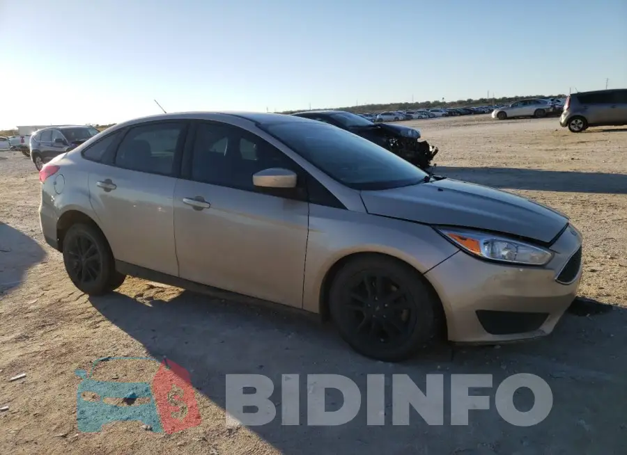 1FADP3F26JL315933 Photo# 4