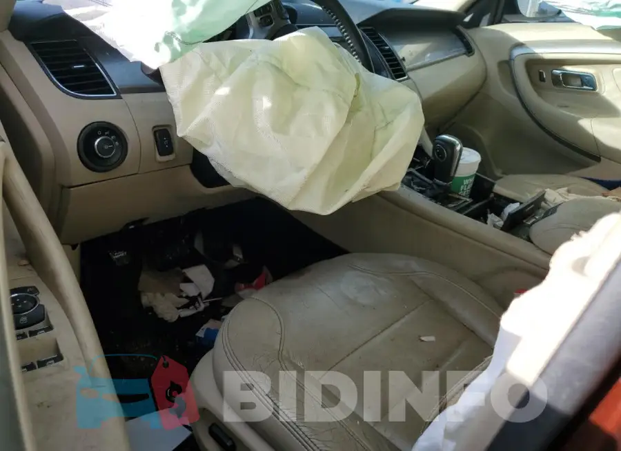 1FAHP2E85FG156534 Photo# 8