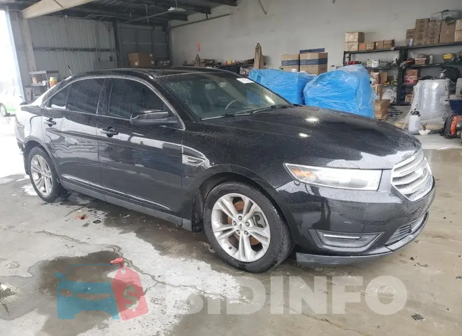 1FAHP2E92FG136105 Photo# 4