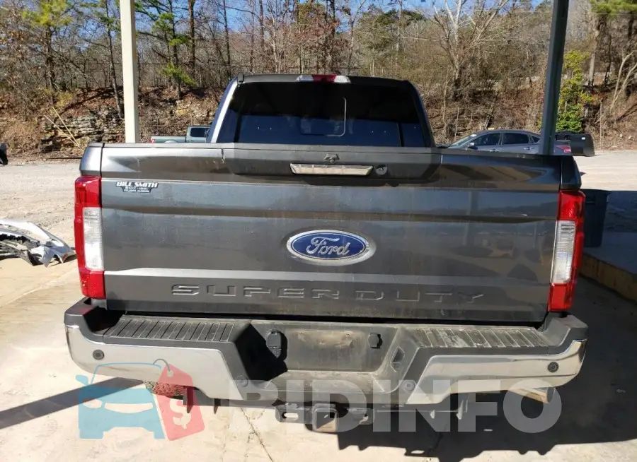1FT7W2B65KEF46177 Photo# 6