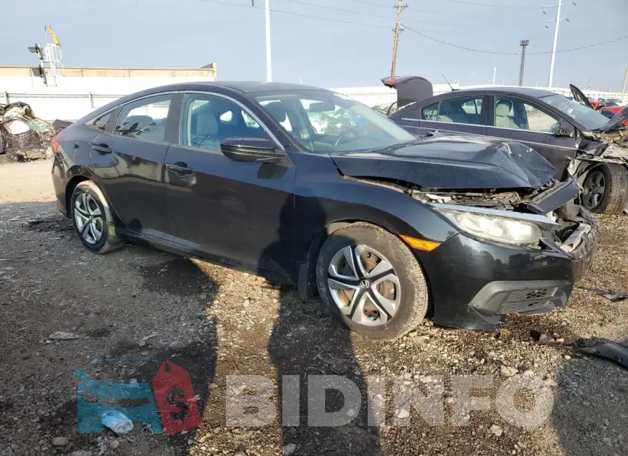 19XFC2F53GE005162 Photo# 4