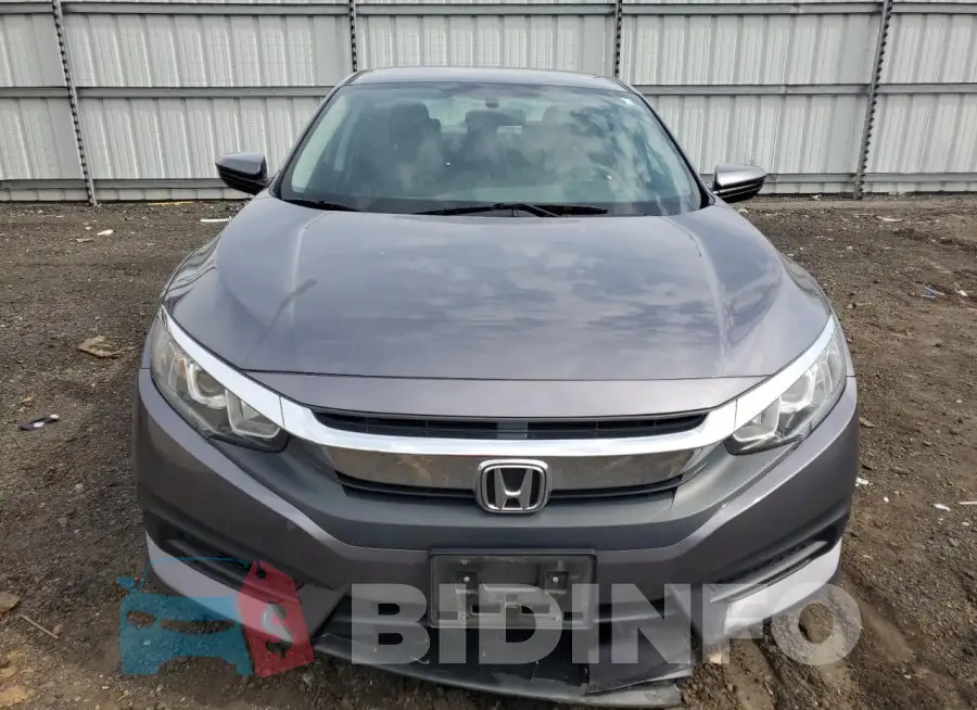 19XFC2F54GE244719 Photo# 5
