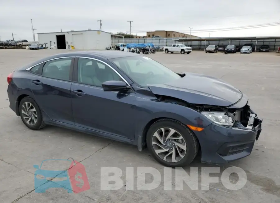 19XFC2F71GE067998 Photo# 4