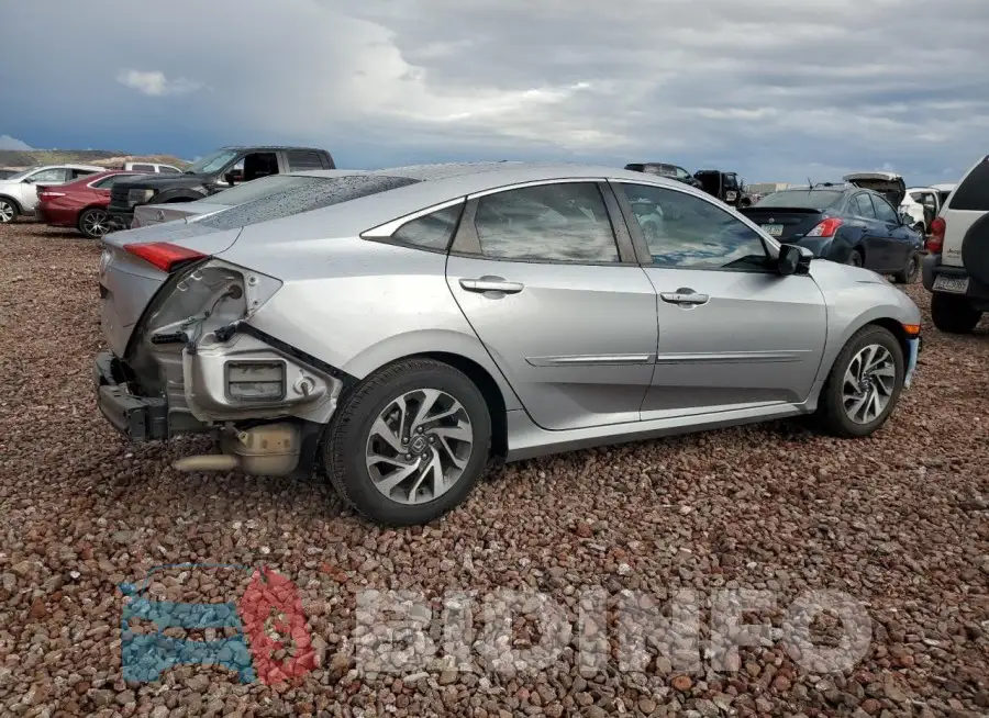 19XFC2F72GE053284 Photo# 3