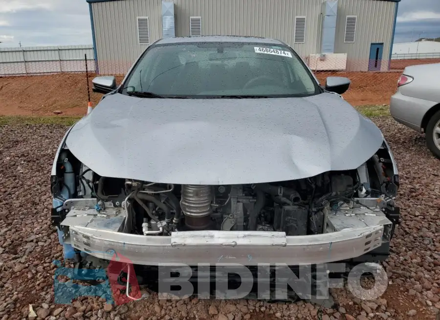 19XFC2F72GE053284 Photo# 5