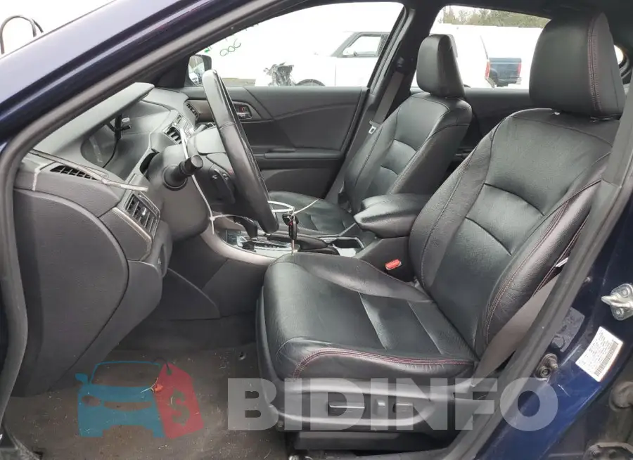 1HGCR2F17HA090365 Photo# 7