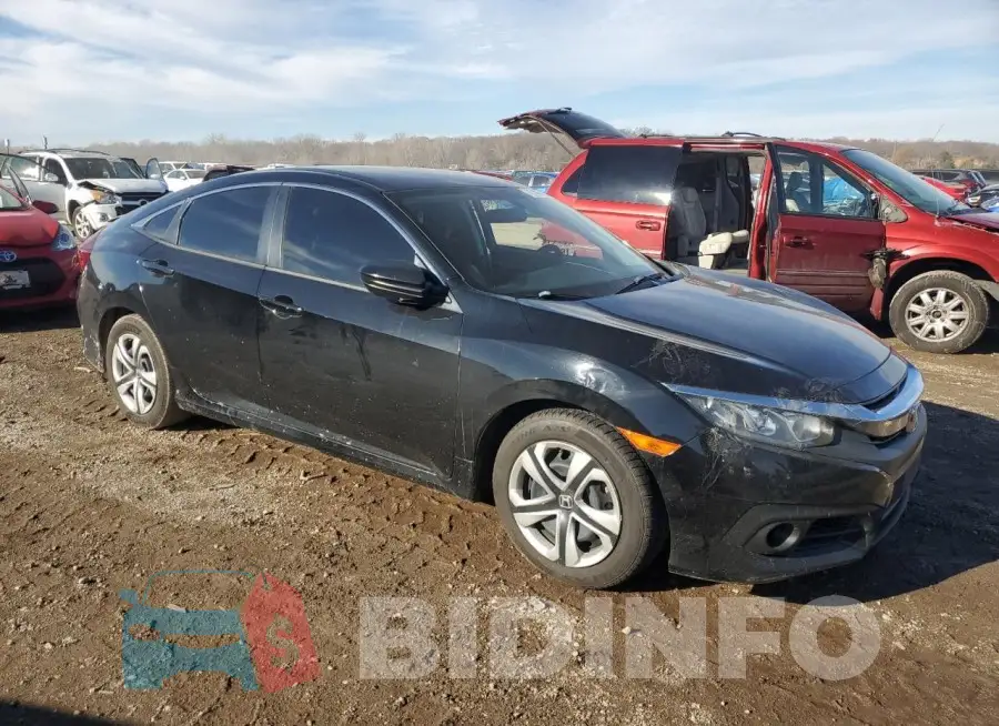 2HGFC2F5XJH600717 Photo# 4