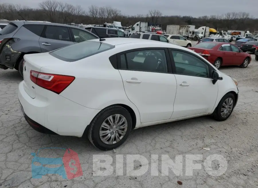 KNADM4A35F6479363 Photo# 3