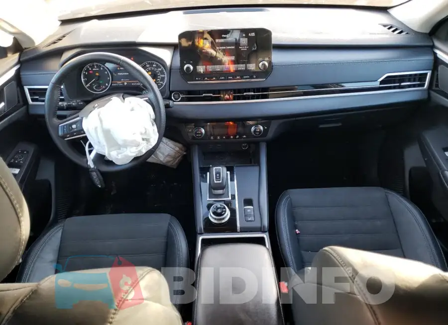 JA4J3UA8XPZ016911 Photo# 8