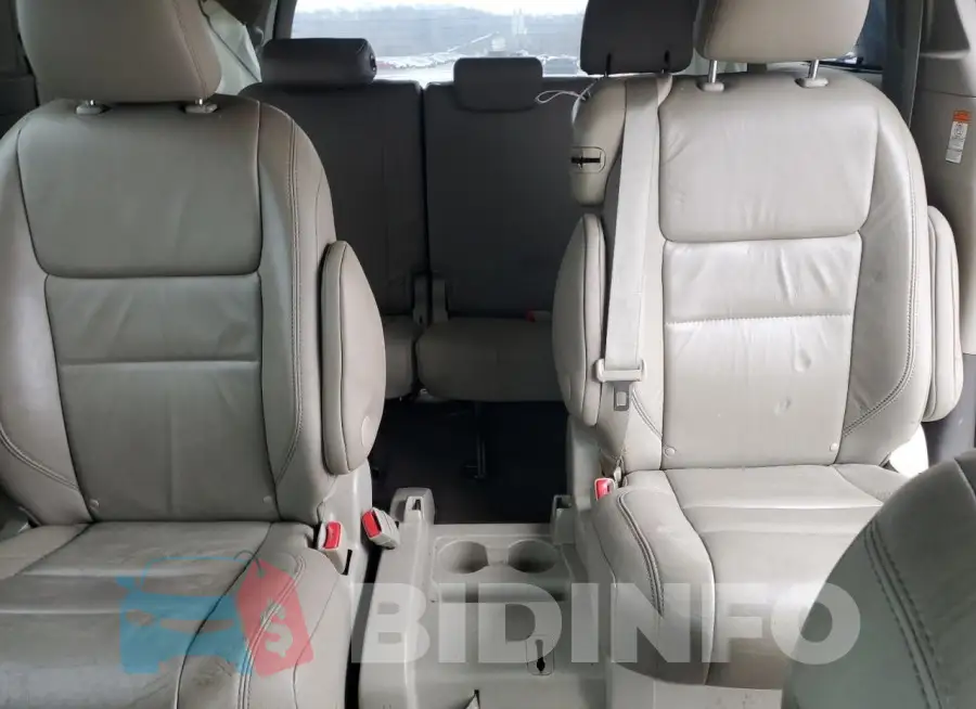 5TDYK3DCXGS698675 Photo# 10