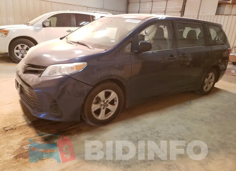 5TDZZ3DC6JS954723 Photo# 1