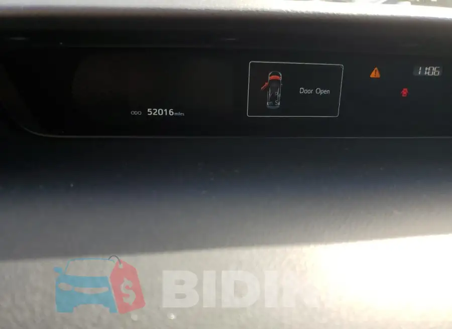 JTDBVRBDXJA005278 Photo# 9