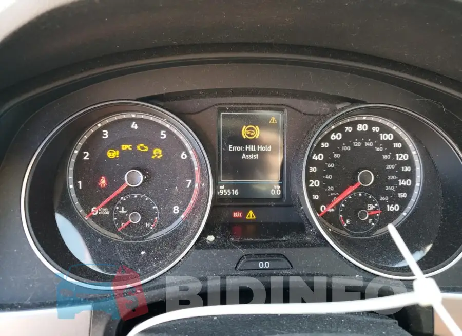 1V2MR2CA3JC525916 Photo# 9