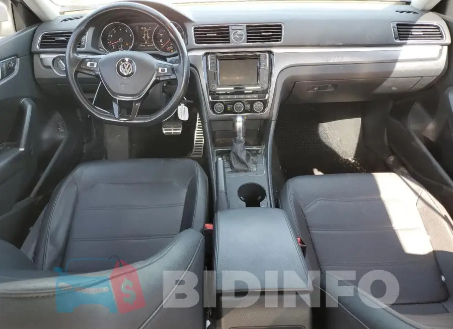 1VWDT7A39HC078746 Photo# 8