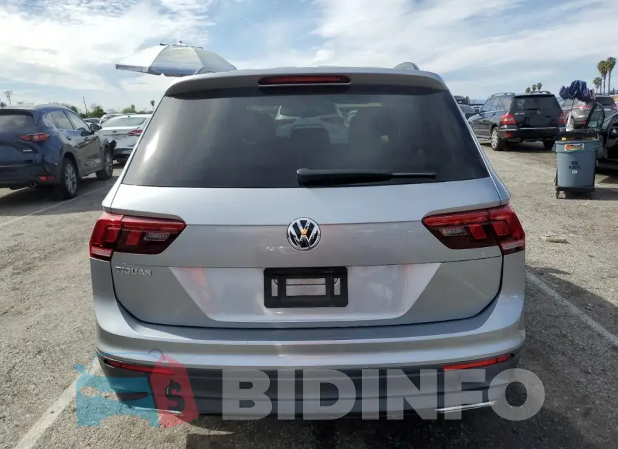 3VV1B7AX8KM190893 Photo# 6