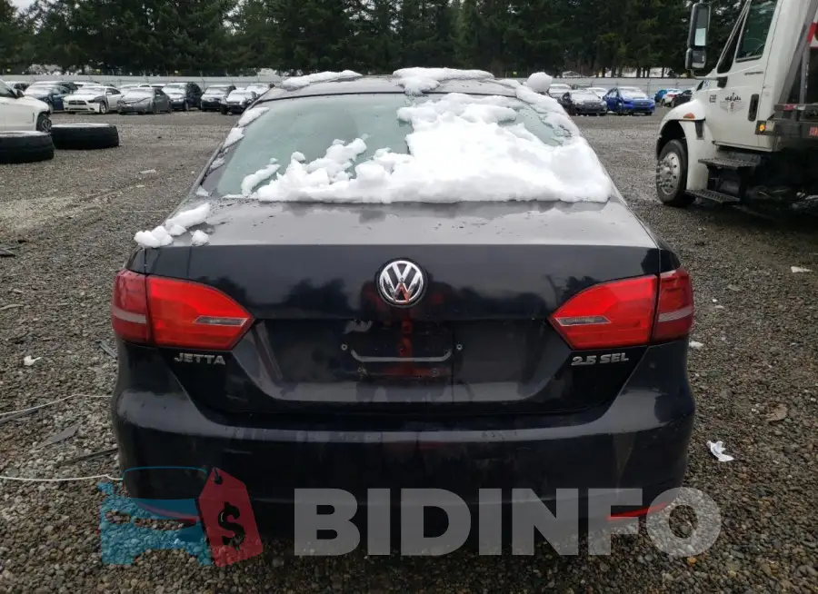 3VW2B7AJ6HM258614 Photo# 6