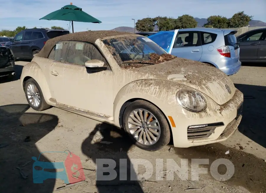 3VW5DAAT8KM510554 Photo# 4