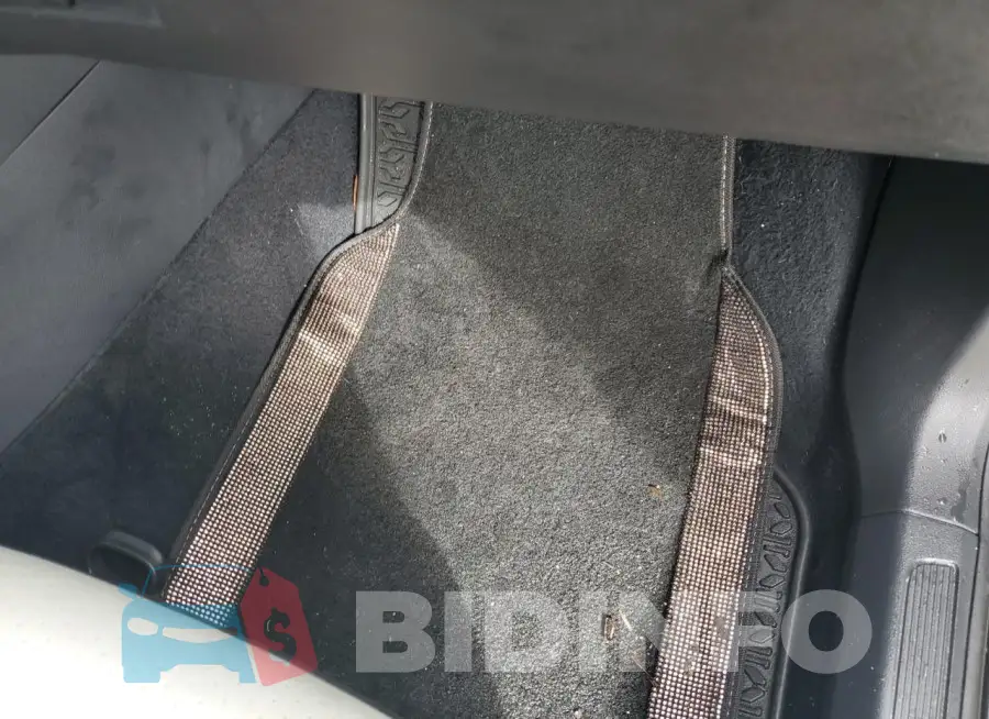 3VWC57BUXMM001910 Photo# 12