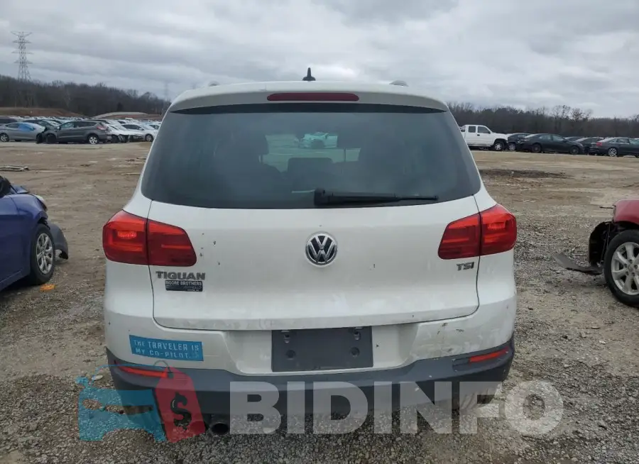 WVGRV7AX5HK018549 Photo# 6