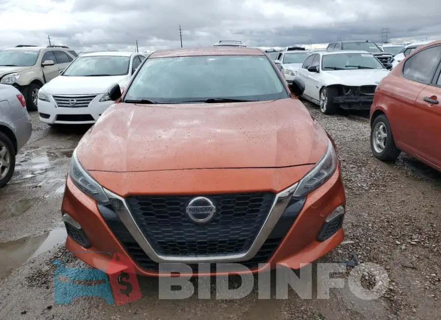 1N4BL4CV3KC111745 Photo# 5