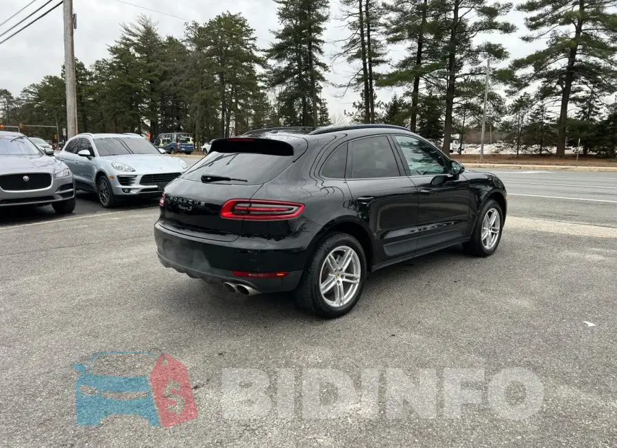 WP1AB2A50GLB47866 Photo# 4