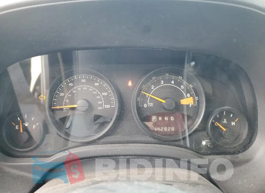1C4NJRBB0FD379332 Photo# 9
