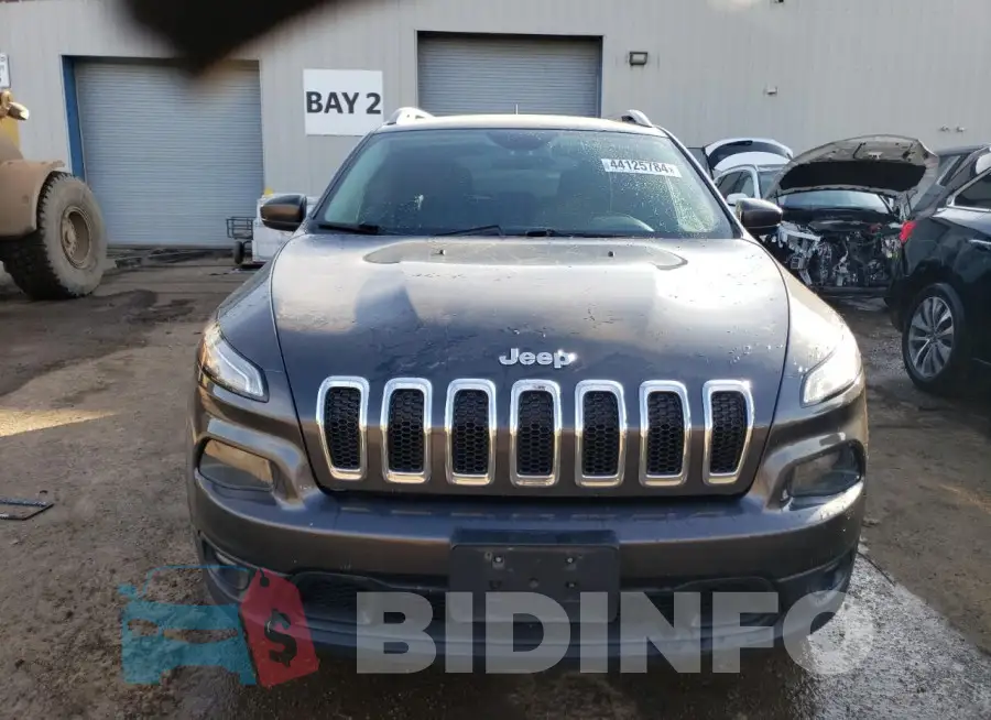 1C4PJMCB0FW681380 Photo# 5