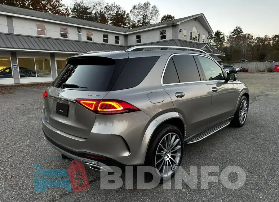 4JGFB4KB3MA358179 Photo# 4