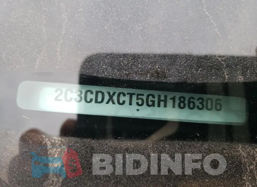 2C3CDXCT5GH186306 Photo# 12
