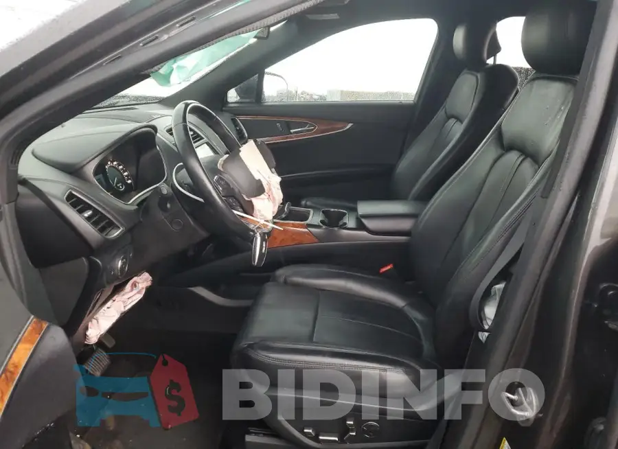 2LMPJ6LP8JBL22828 Photo# 7