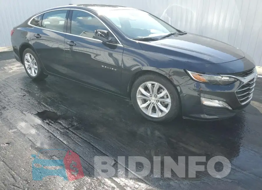 1G1ZD5ST9PF240180 Photo# 4