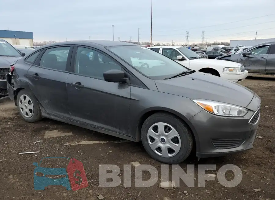 1FADP3E26GL227040 Photo# 4