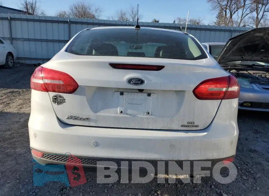 1FADP3F20GL214296 Photo# 6