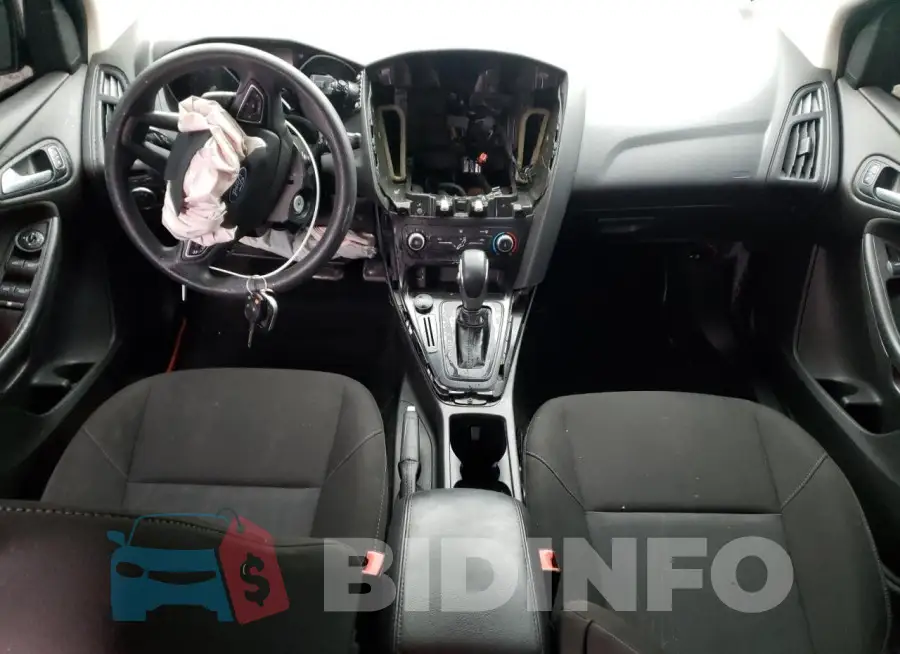 1FADP3F2XJL266770 Photo# 8