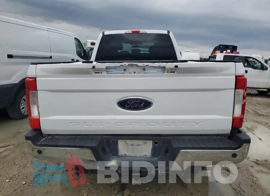 1FT8W3BT6KEC45496 Photo# 6