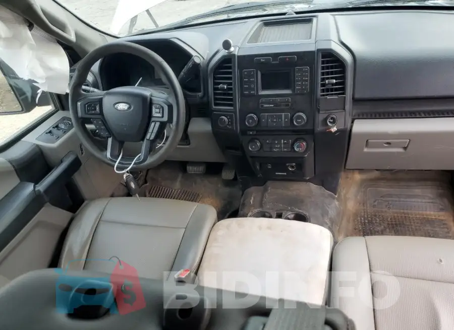 1FTFX1EF2GFB81036 Photo# 8