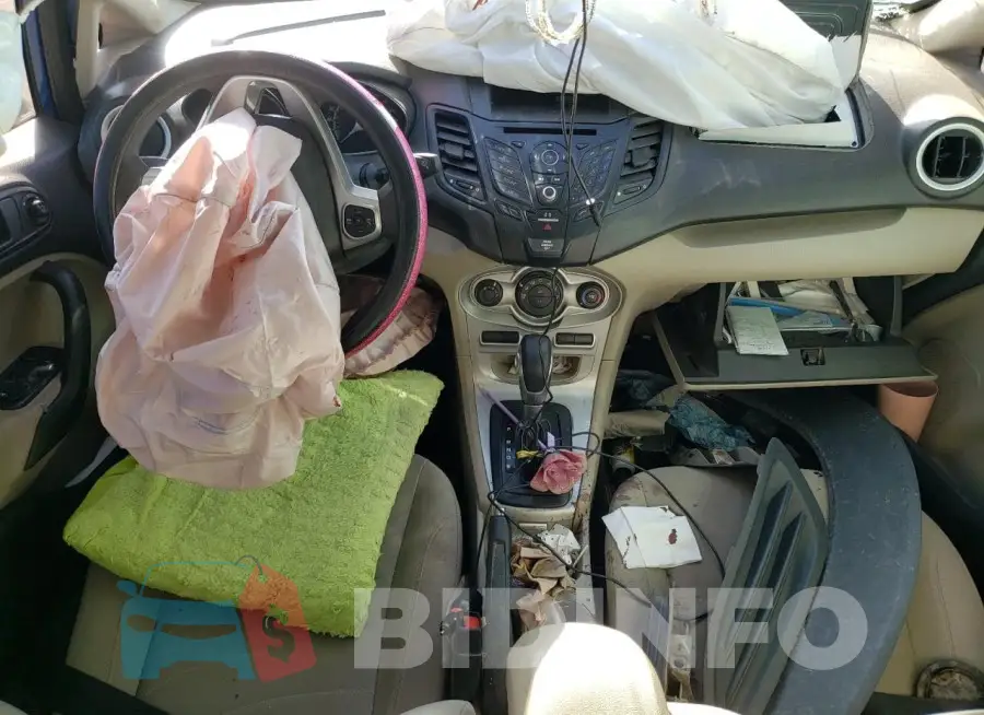 3FADP4EJ3JM101396 Photo# 8