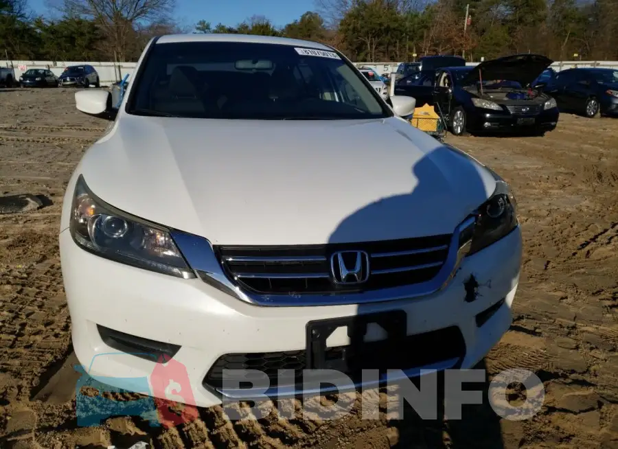 1HGCR2F33FA248554 Photo# 5