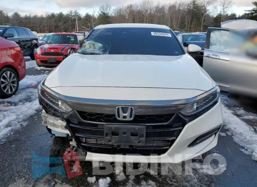 1HGCV1F30KA126525 Photo# 5