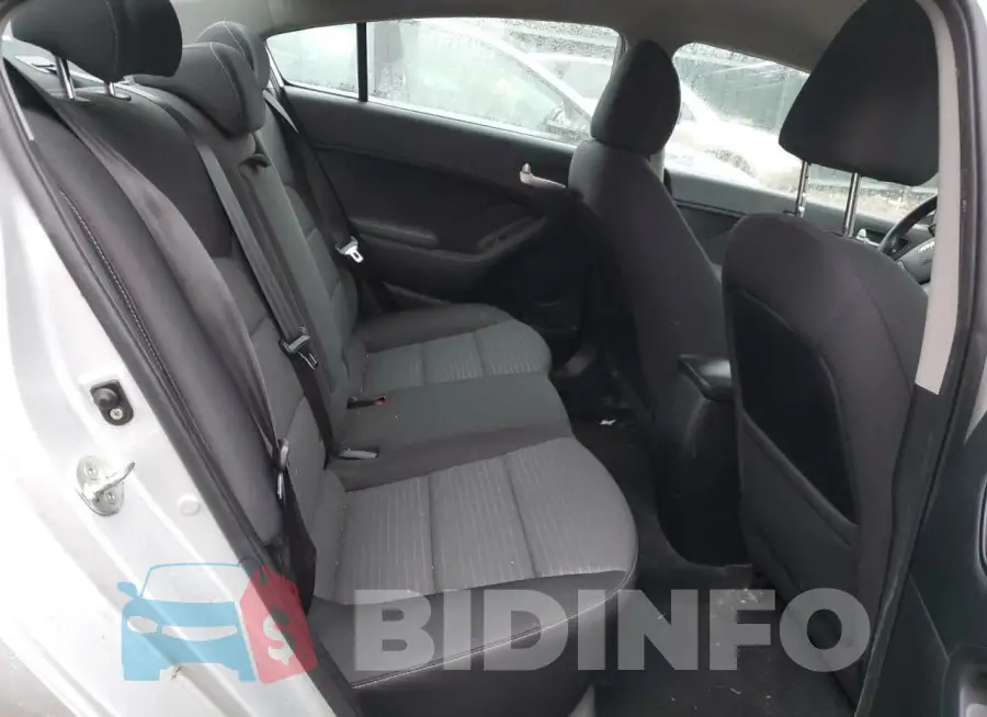 3KPFL4A79HE151586 Photo# 10