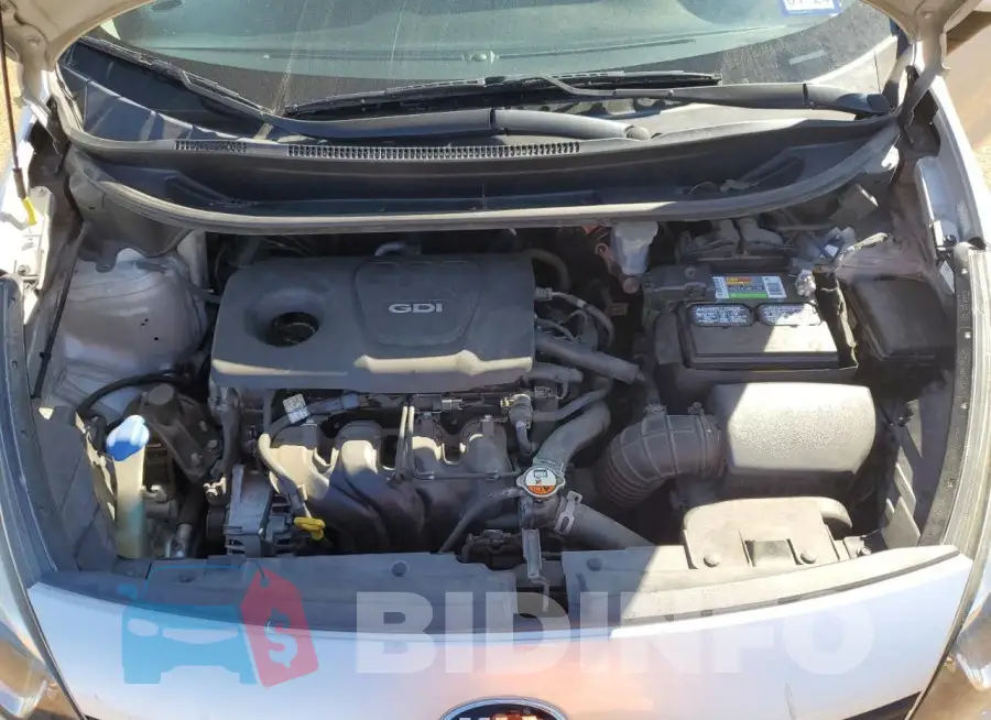 KNADM4A35G6647276 Photo# 11