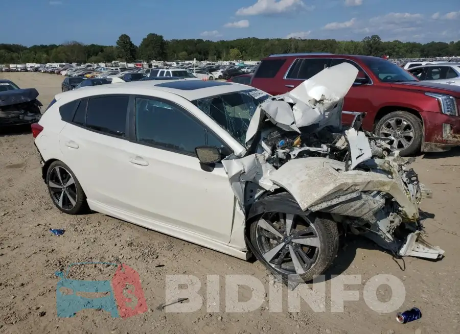 4S3GTAM69K3727861 Photo# 4